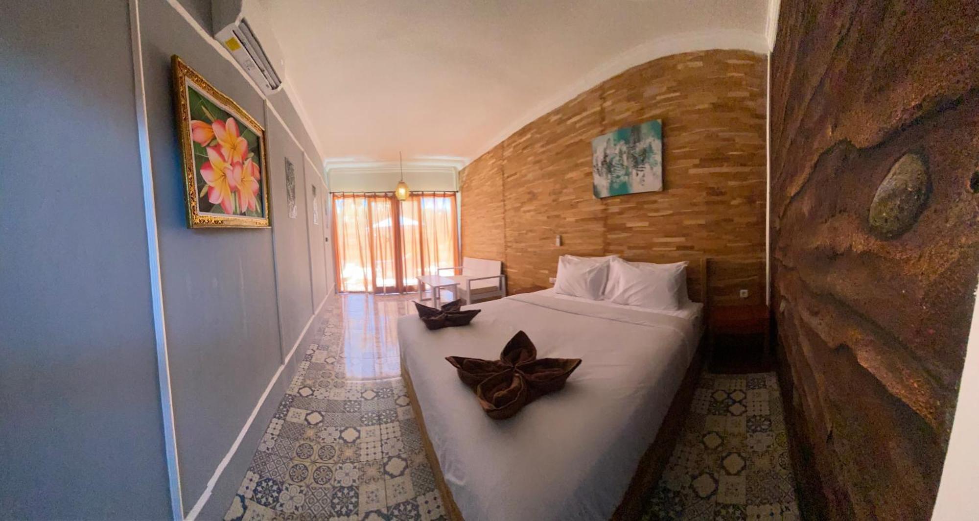 Sun Resort กีลีตราวางัน ภายนอก รูปภาพ