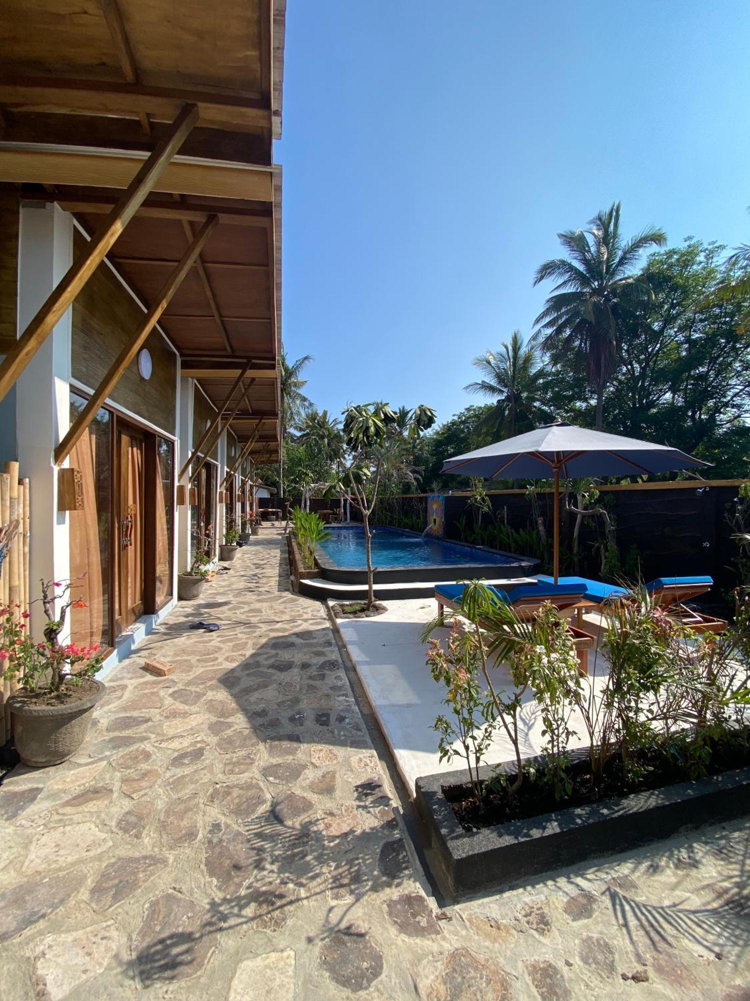 Sun Resort กีลีตราวางัน ภายนอก รูปภาพ